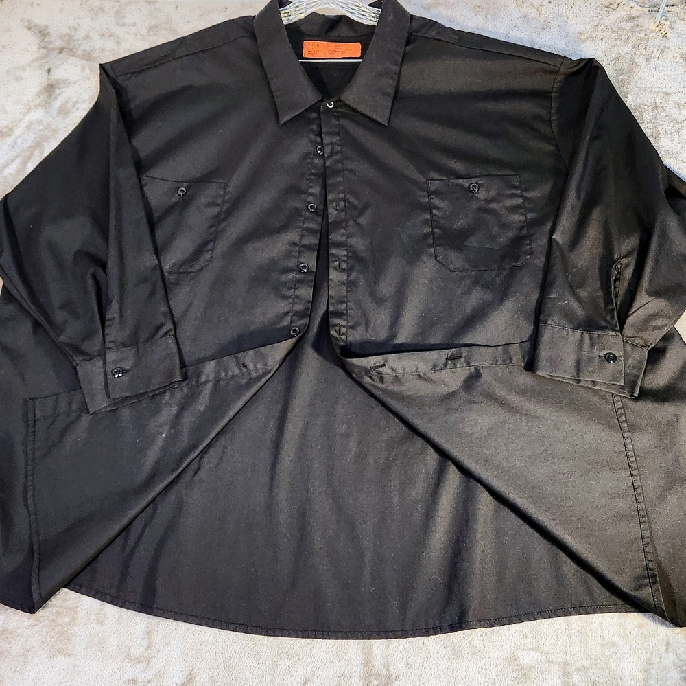 Casual Button Down Black Shirt • Long Sleeve Pocket Short • Size: 7XL-R •